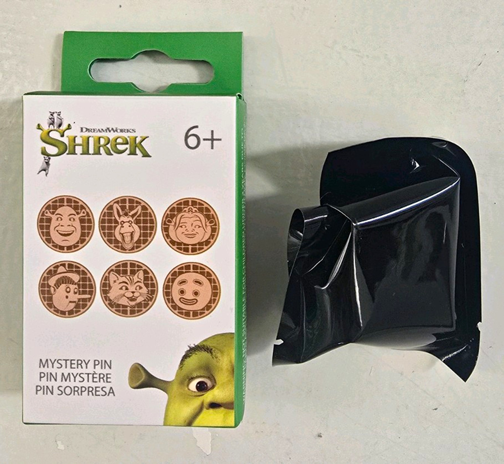 SEALED Loungefly DreamWorks Shrek Mystery Pin Shrek Donkey Fiona Puss Gingy